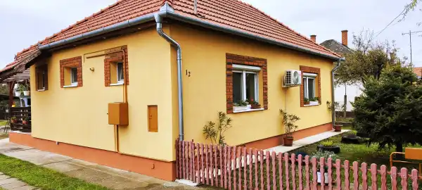 Eladó családi ház, Debrecen 3 szoba 82 m² 76.9 M Ft