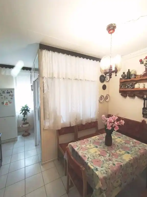 Eladó panellakás, Debrecen 2 szoba 54 m² 57 M Ft